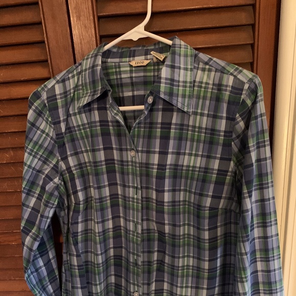 Woman's Izod Blouse - Picture 1 of 3